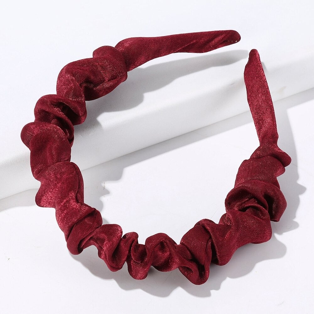 Scrunchy headband