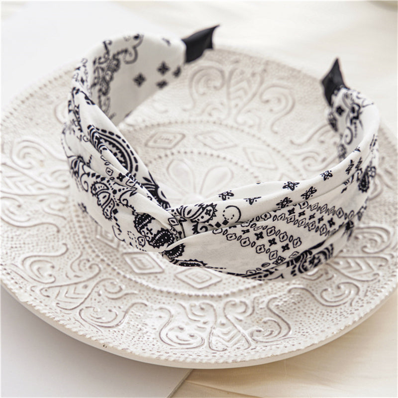 Black and white bandana headband