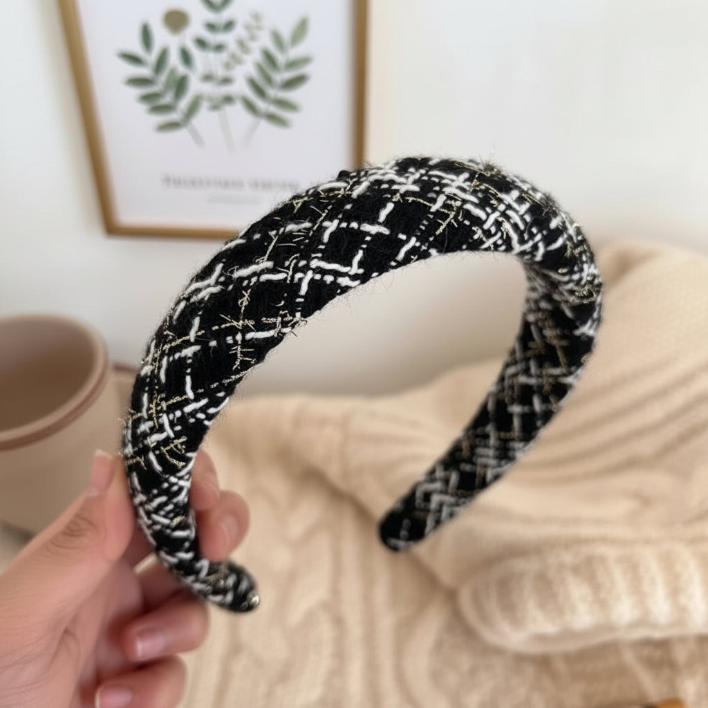 Tweed wibter hair accessoirize