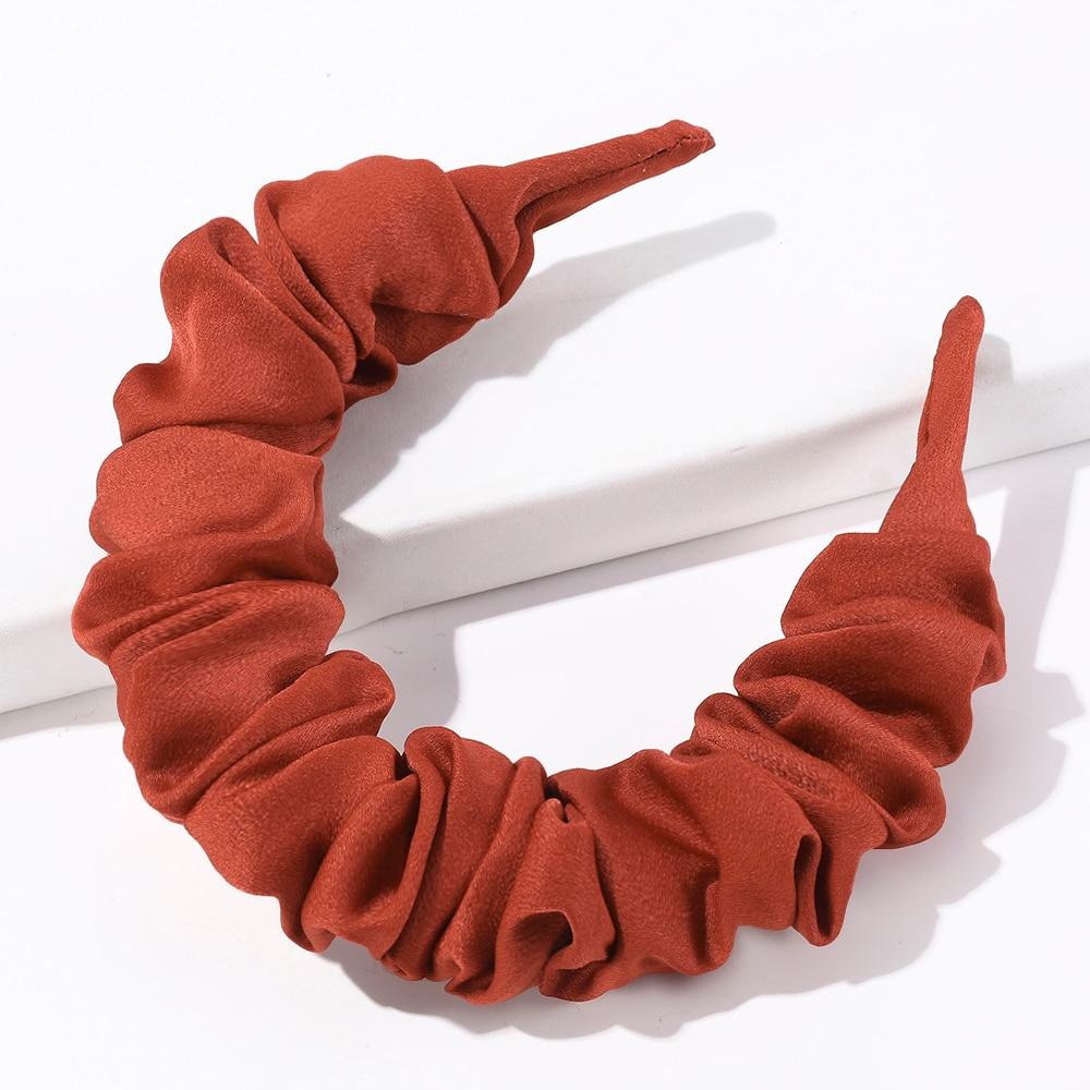 Wide scrunch headband