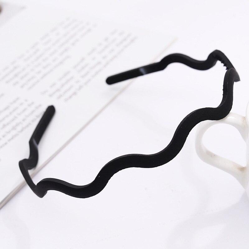 black plastic headband for man