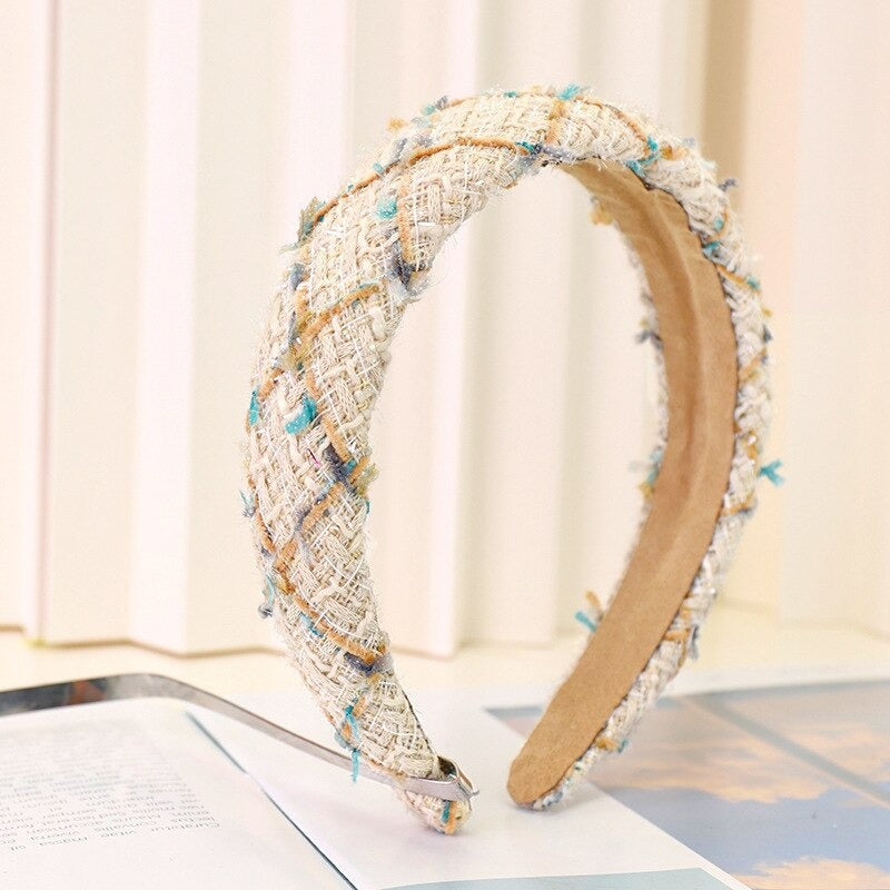 woolen headband in white